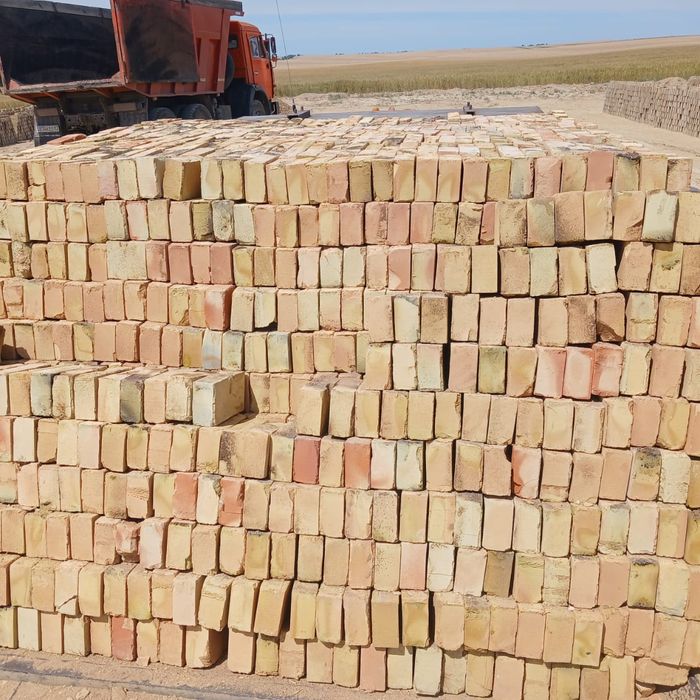 Кирпич уштушини бар