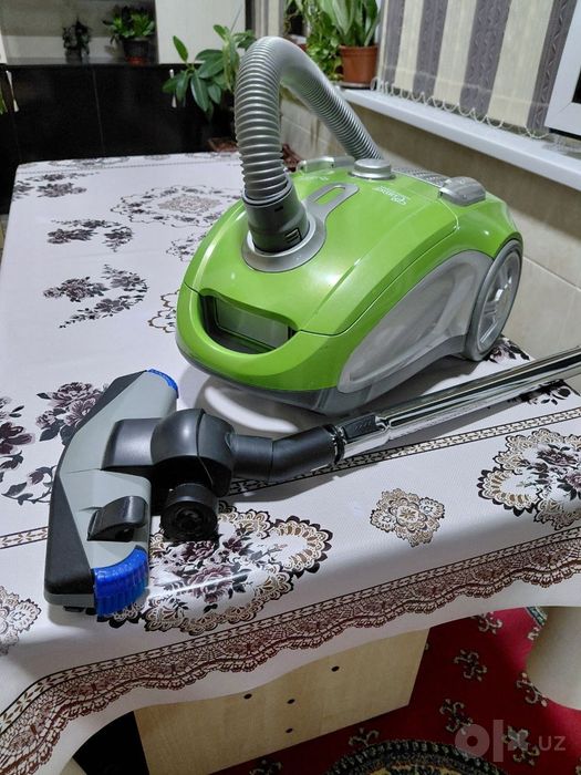 Пылесос Gomer Lotus 2200W