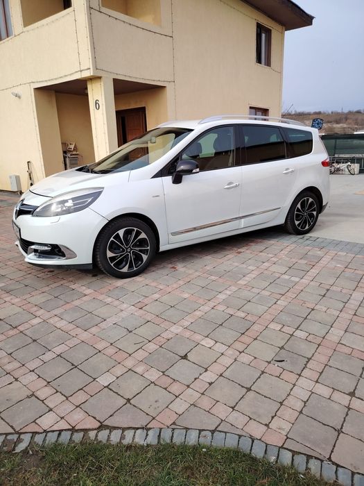 Vind   renault grand scenic