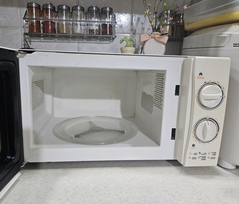Микроволновка AVA бу