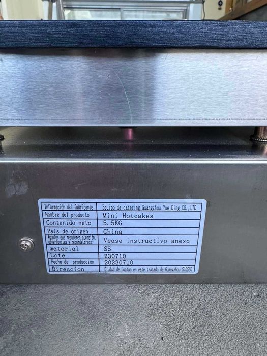 Професионална машина за мини палачинки – 25 бр.