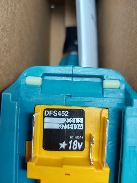 Нов безчетков винтоверт за гипсокартон Makita DFS452Z