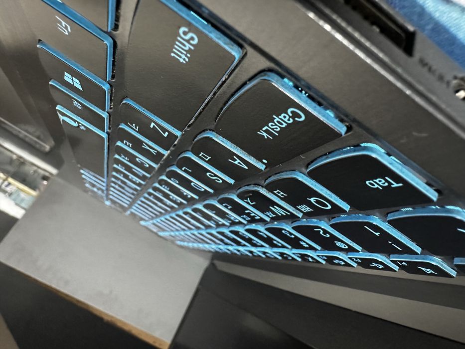 Мощный игравой ноутбук Lenovo Ideapad Gaming intel core i5-9300H