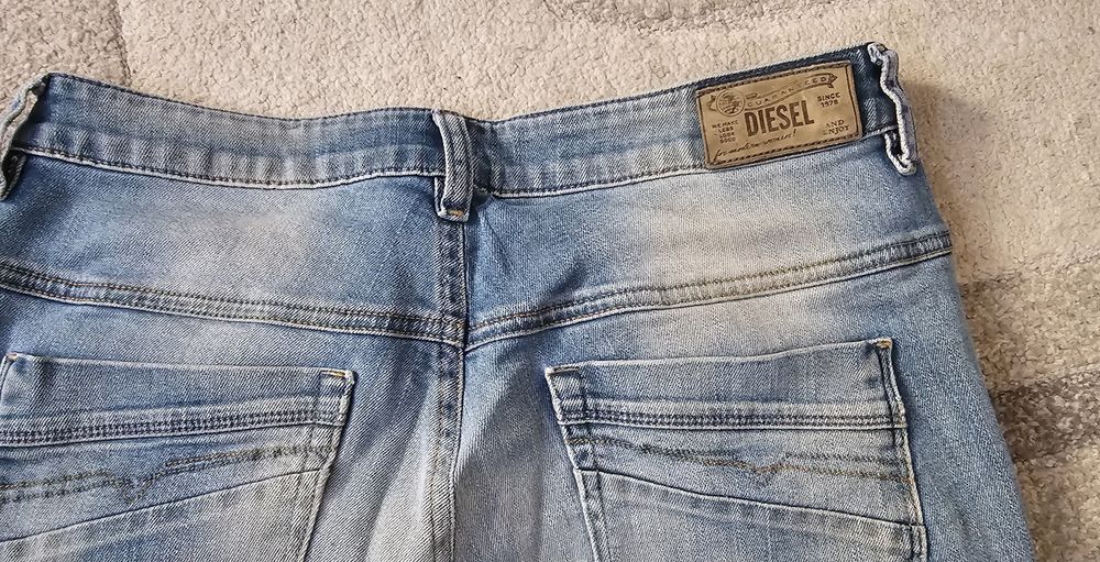 Дамски дънки DIESEL