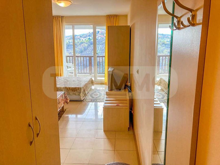 Продава се Едностаен апартамент в с. Рогачево, Област Добрич - 38 кв.м за 1314 €/кв.м - Снимка #2