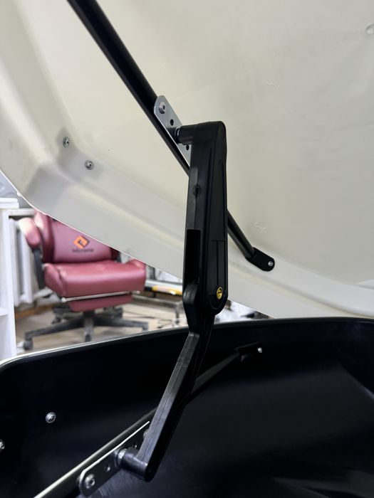 Авто бокс 550литр новый