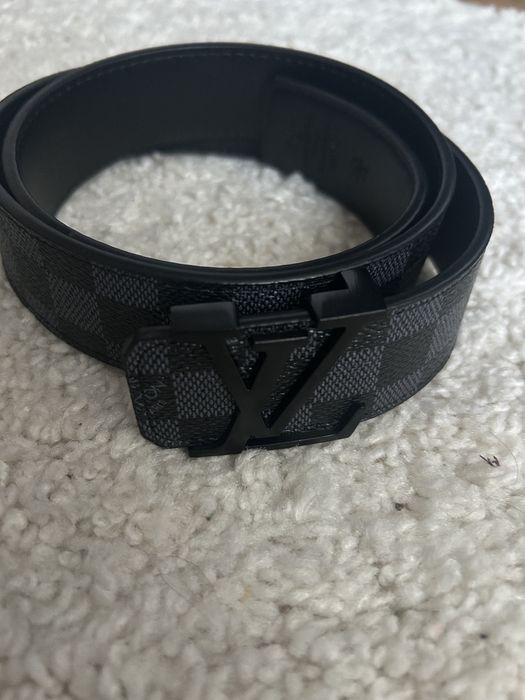 Curea Louis Vuitton