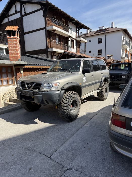 Nissan Patrol y61 на части