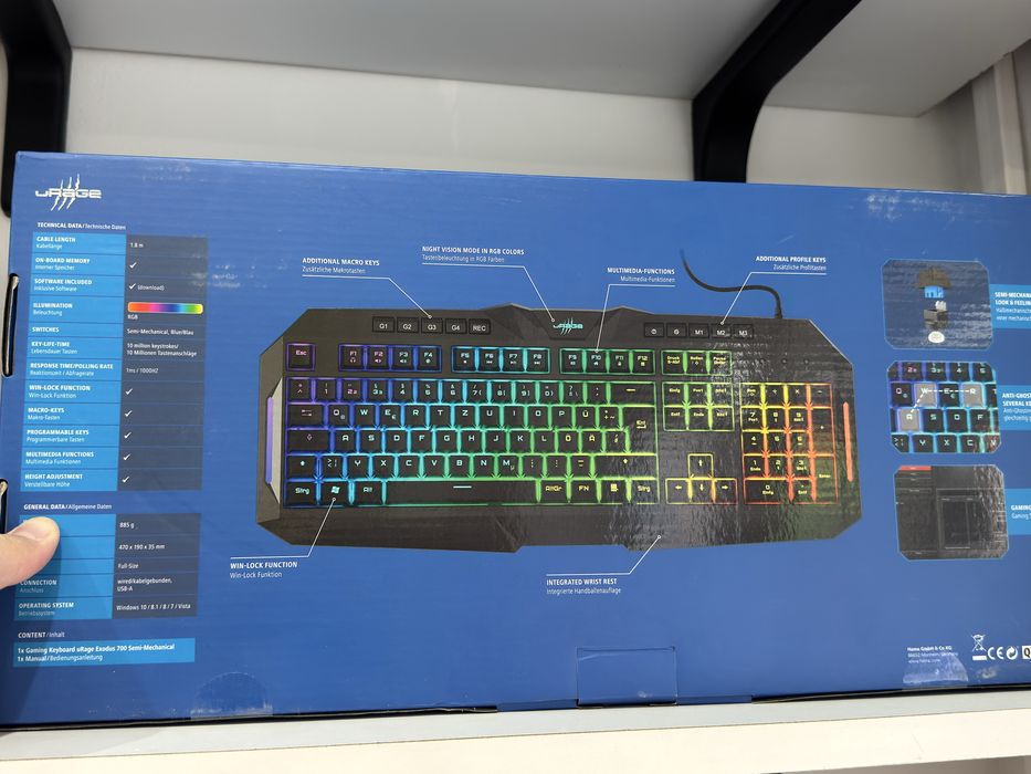 Lot tastaturi hama Exodus 700, iluminare RGB