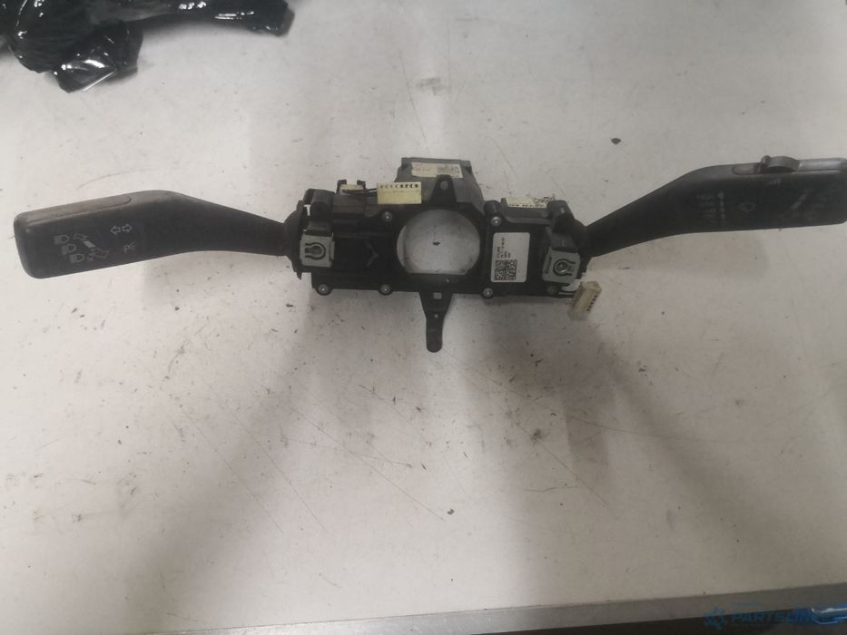 Ansamblu Manete Skoda Superb (3T4) [ 2008 - 2015 ] Oem 5K0953521Bm