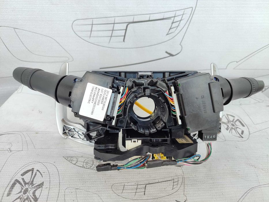 Ansamblu manete comenzi volan + padele + spiră Mitsubishi Outlander 8617A012 2014 / [2013-2021] / (5B3)