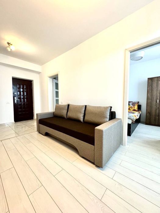 Inchiriez apartament 2 camere langa statie autobuz