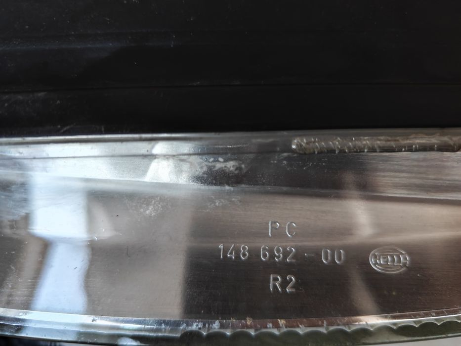 Фары на Passat B5