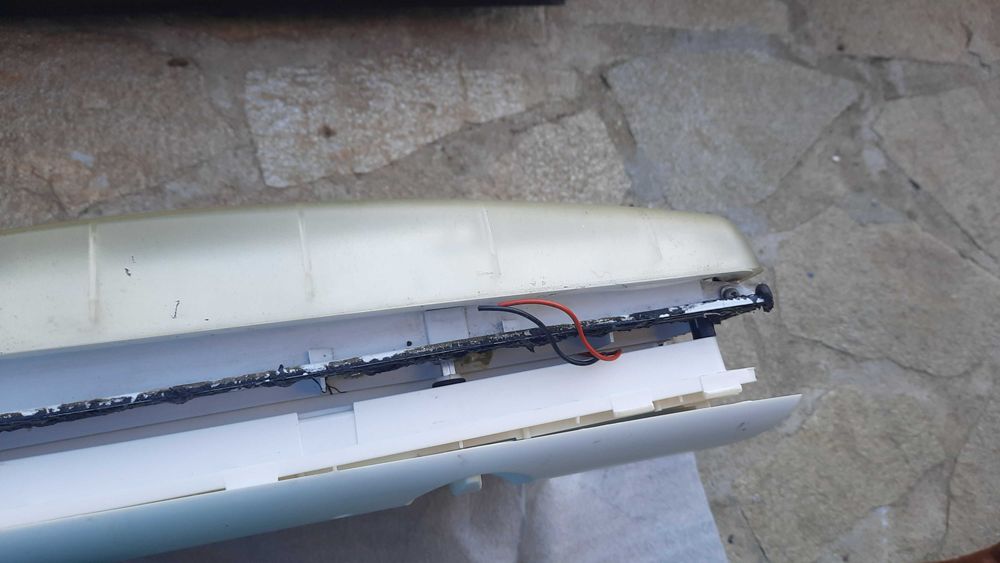 Люк с вентилатор