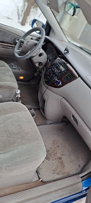 Продам машину Mazda Mpv