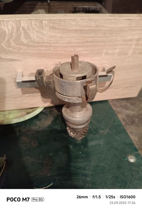 Продам трамблёр 2.0 двигатель Фольксваген гольф 3