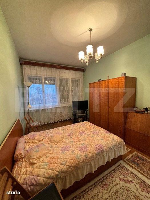 Apartament decomandat de vanzare, cu 3 camere, 111 mp, Centrul Orasulu — fotografia 3