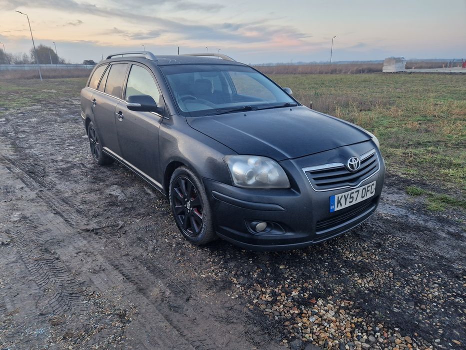 Dezmembrez Toyota Avensis T25 2.0 126 cp 1AD-FTV 2006-2009