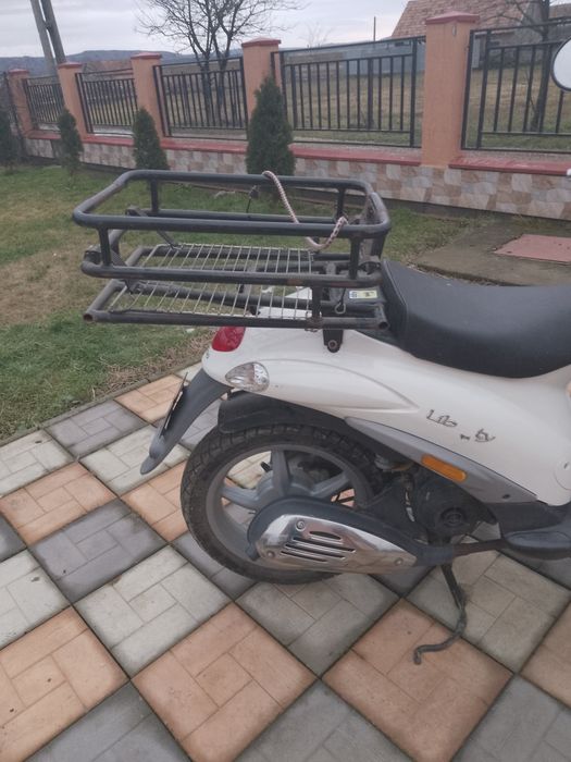 Scuter pe benzină peago 49cc pornire automată mai multe detali la tel