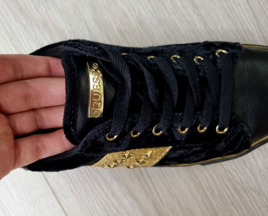 Adidasi Guess originali noi + balerini burberry originali