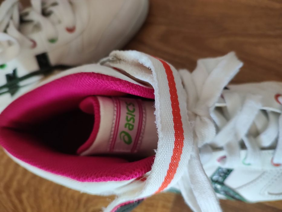 Adidași damă mărimea Nr 39