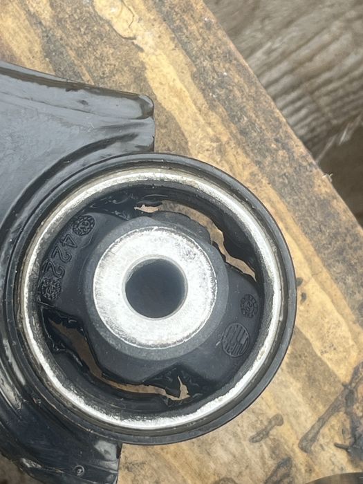 Предни носачи Lancia Delta 3 2009г