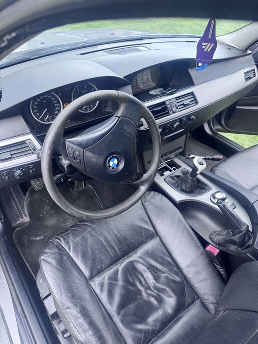 De vanzare e 61
