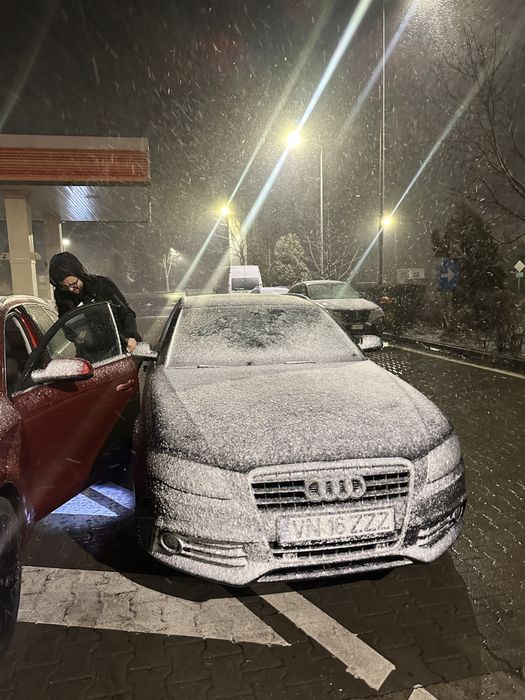 Vand Audi a4b8 2012