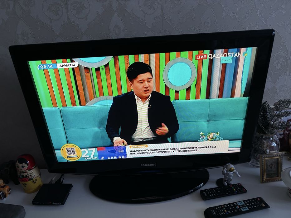 Телевизор samsung