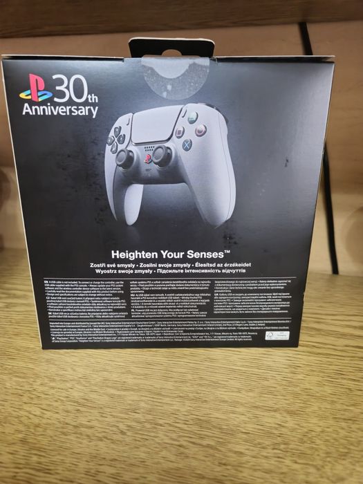 Playstation 5 DualSense 30th Anniversary, Limited Edition PS5