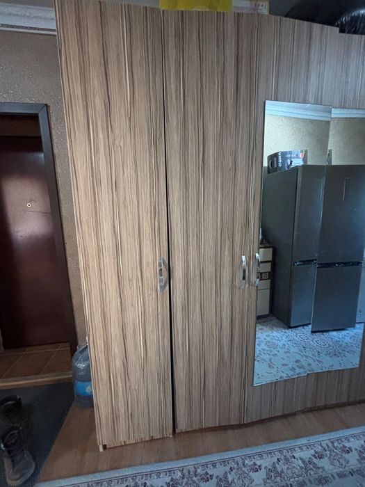 Шкаф ручной работы