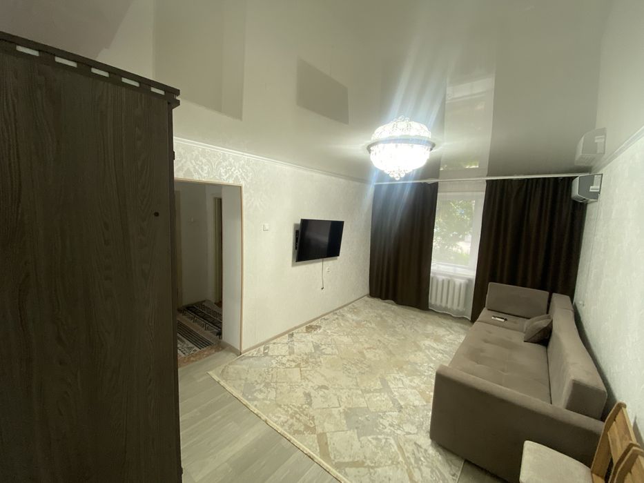 Продам квартиру на стрелке в кирпичном доме