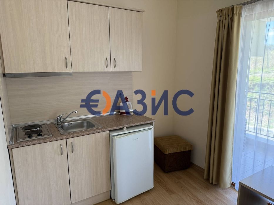 Продава се Едностаен апартамент в Созопол - 44 кв.м за 671 €/кв.м - Снимка #1