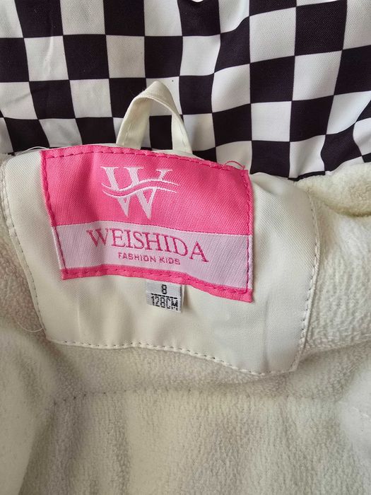 Продаю парку на девочку