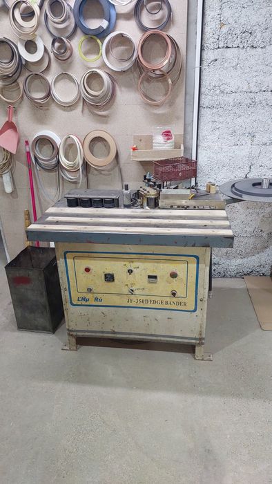 Станок кромкооблицовочный