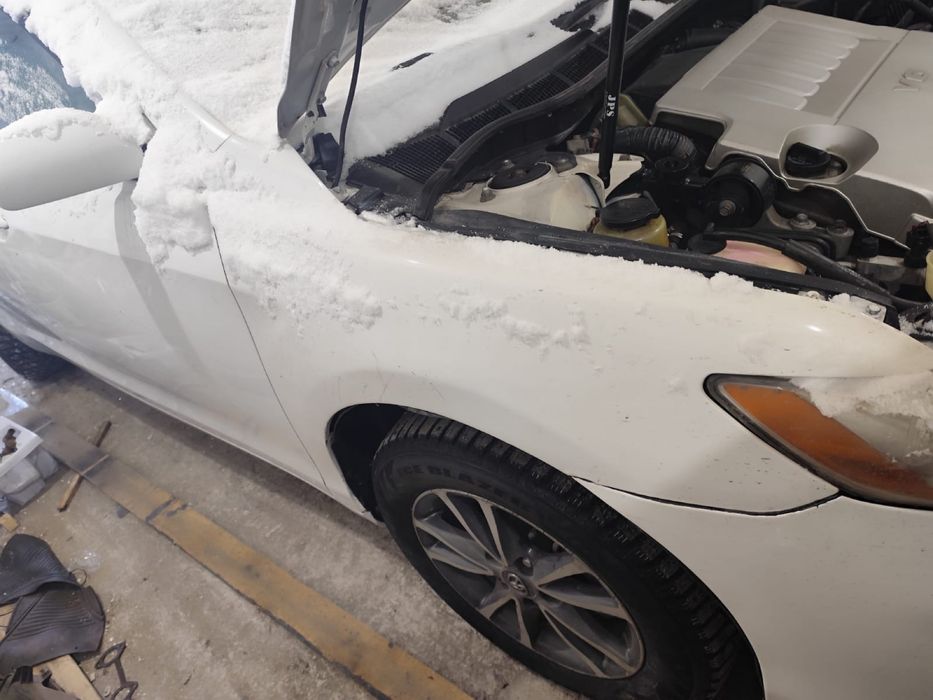 Крыло передний тайота камри 40