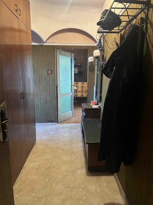 Дава се под наем Двустаен апартамент в София, Надежда 1 - 80 кв.м за 509.49 € - Снимка #8