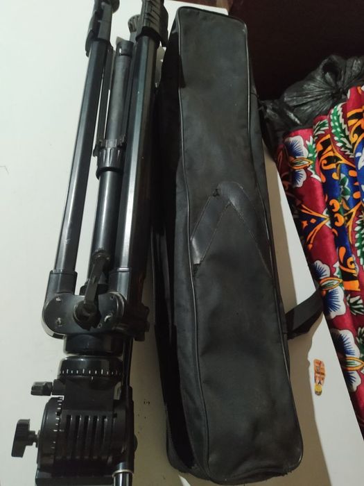 Canon 6d kompekt juda arzon beramz srochna puk kereligi uchun