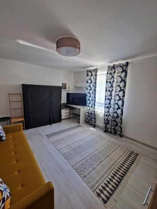 Garsoniera decomandata, etaj 1, 37mp, bloc 2018, loc parcare propriu