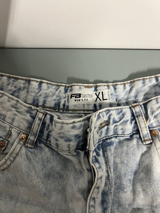 Blugi Mom’s Fit New Yorker