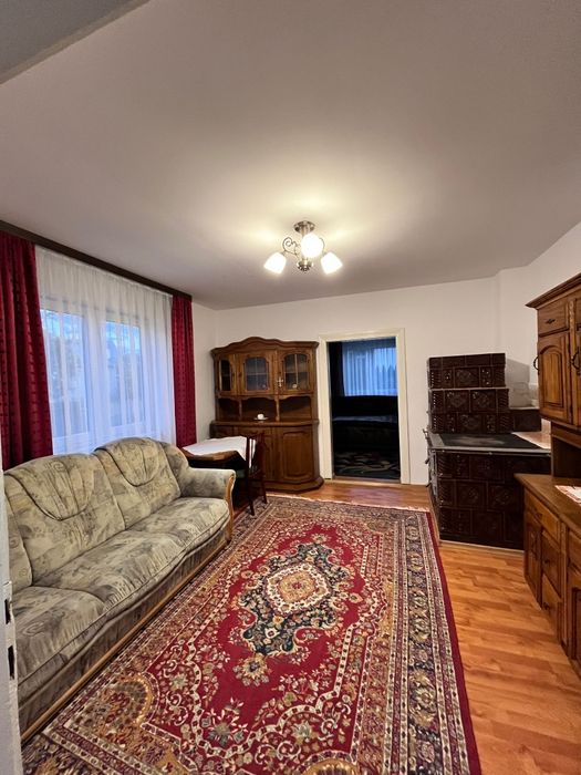 Vând casă  utilata