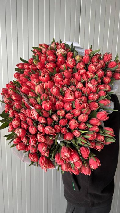 Букет цветов,букет пионов,розы,тюльпаны