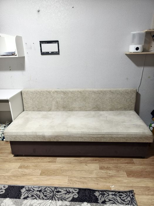 Диван тахта продам