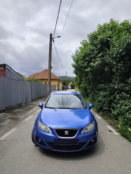 Vând Seat Ibiza 2010