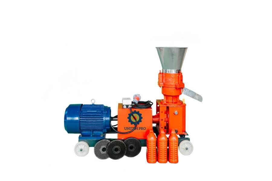 Granulator furaje KL-230 cu 3 matrite – Capacitate de producție. max. 500 kg/oră