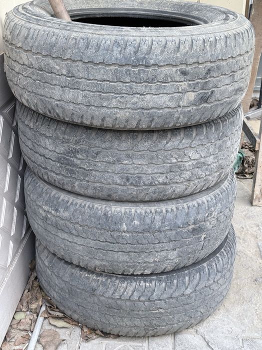 Продам шины все сезон yokohama