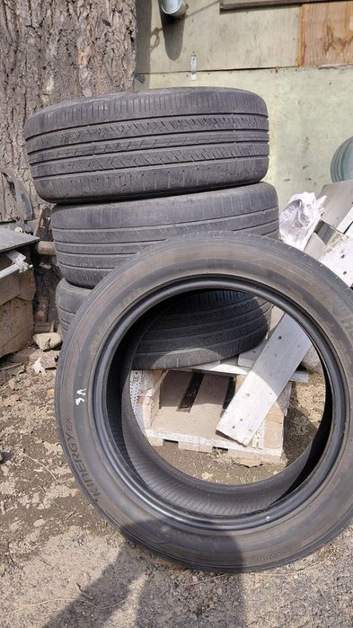 Продам шины 215/55 R17