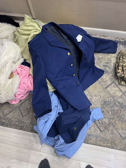 Военная форма, разные есть и новые