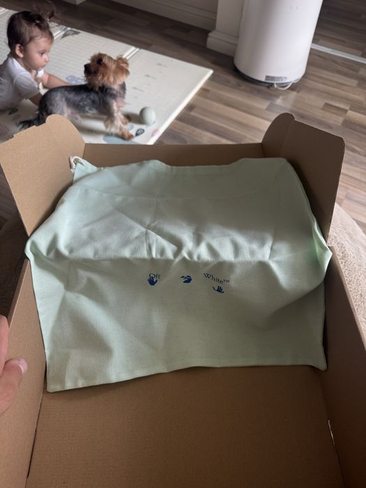 Чехли Off-White Meteor