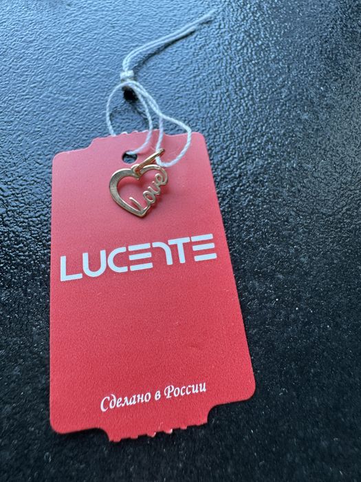 Продам кулон love серебро